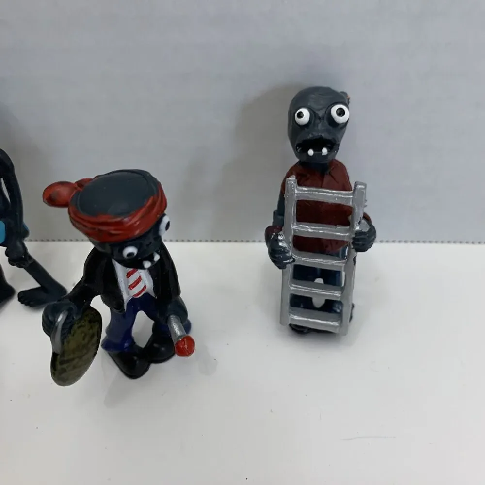 Lot Of 10 Flower Vs Zombies PVC Figurine Cake Toppers
